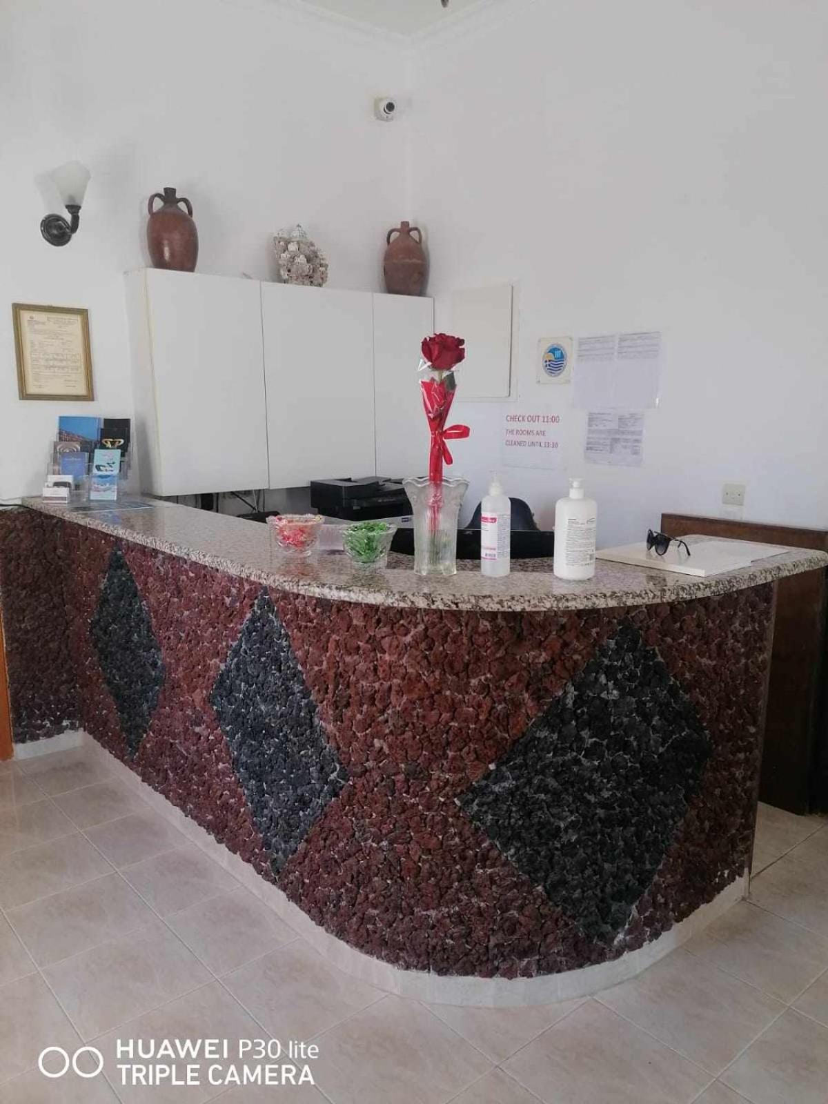 Hotel Palladion Karterados  Extérieur photo