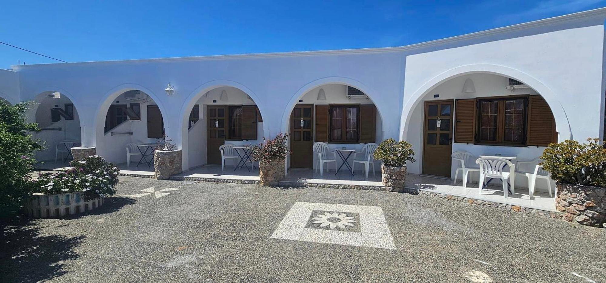 Hotel Palladion Karterados  Extérieur photo